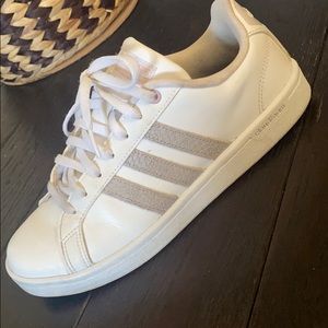 Adidas cloudfoam sneaker
